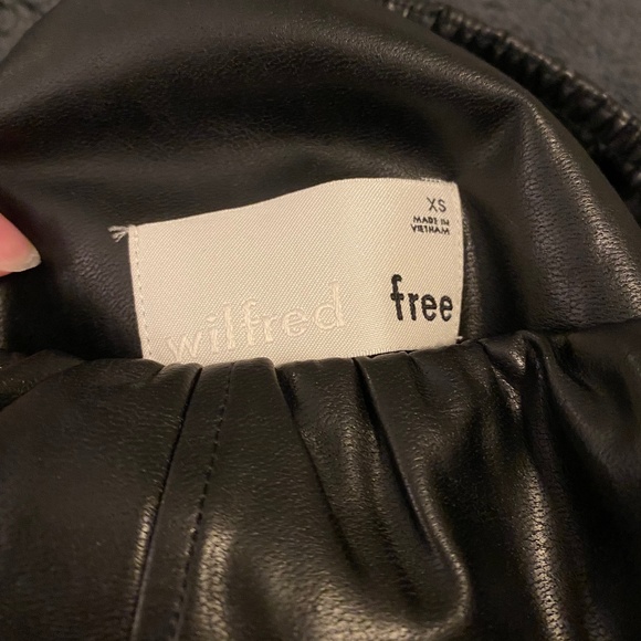 Aritzia ~ Wilfred Free Daria Pant - Picture 3 of 3